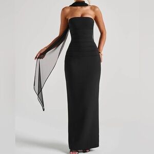 Elegant Black Strapless Dress 
Yulia Dress Babyboo